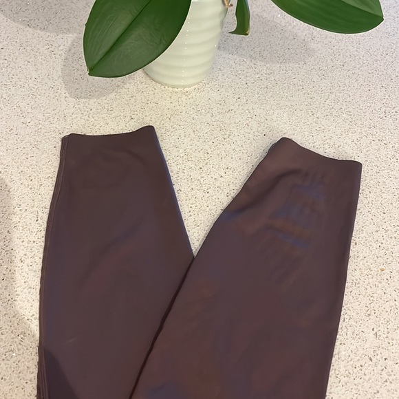 Knix Sz Small HiTouch Essential Technical Legging - Picture 11 of 16